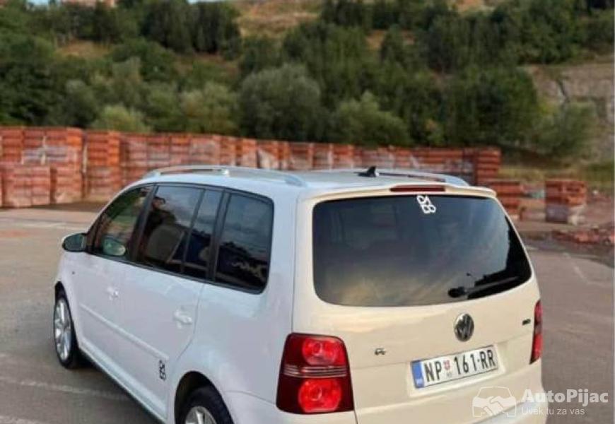 volkswagen_touran_rline_20_tdi_dsg_2009_godiste_to_4_polovni_automobili_autopijac.rs