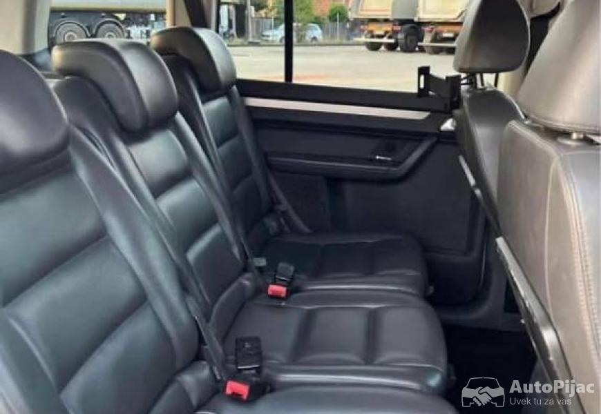 volkswagen_touran_rline_20_tdi_dsg_2009_godiste_to_9_polovni_automobili_autopijac.rs