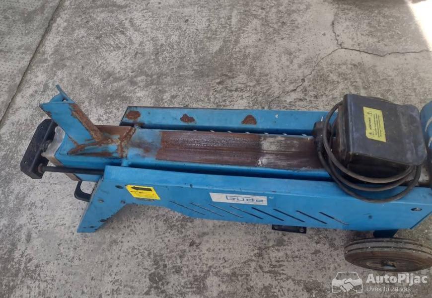 cepac_za_drva_7t_7_polovni_automobili_autopijac.rs