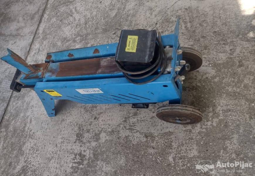 cepac_za_drva_7t_9_polovni_automobili_autopijac.rs
