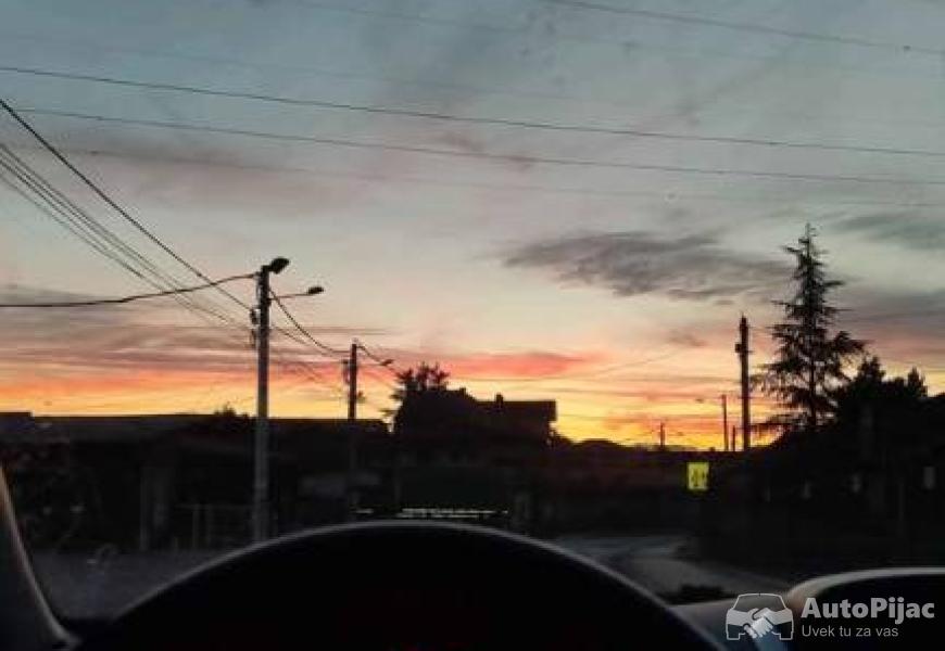 na_prodaju_pugeot_207_16_benzin_7_polovni_automobili_autopijac.rs