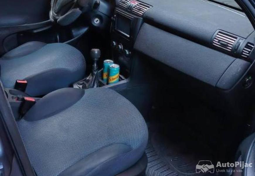 fiat_stilo_16i_16v_active_2004benzinplin_atest_202_8_polovni_automobili_autopijac.rs