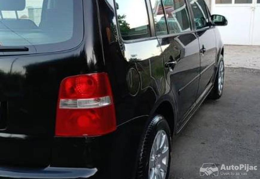 volkswagen_touran_19_tdi_77_kw_5_polovni_automobili_autopijac.rs