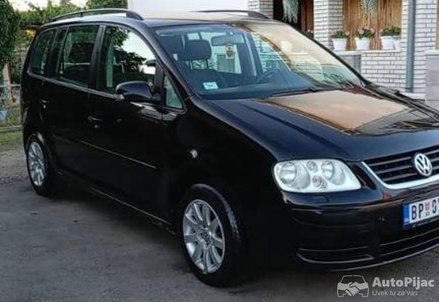 volkswagen_touran_19_tdi_77_kw_7_polovni_automobili_autopijac.rs