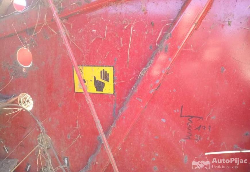 rolo_presa_newholland_fabricko_stanje_14_polovni_automobili_autopijac.rs