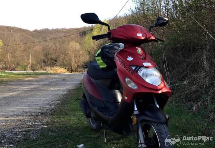 2019godiste_skuter50_kubika_ima_papire_nije_regist_1_polovni_automobili_autopijac.rs