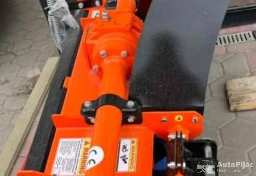 traktorske_freze_i_tarupi_malceri_akcija_3_polovni_automobili_autopijac.rs