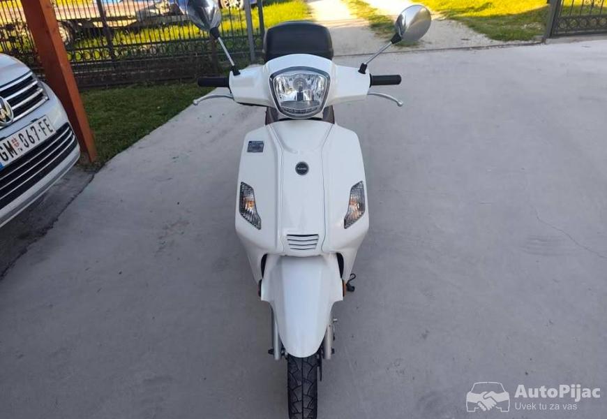 keeway_125_2_polovni_automobili_autopijac.rs
