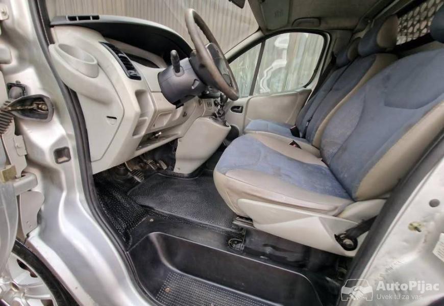nissan_primastar_2005_god_19dizel_101ks_7_polovni_automobili_autopijac.rs
