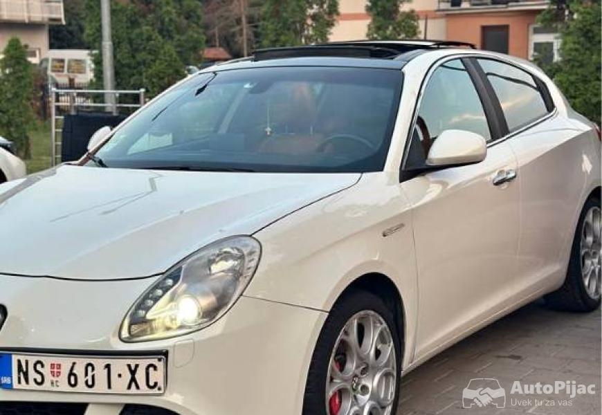 alfa_romeo_giulietta_16_105ks_dizel_1_polovni_automobili_autopijac.rs