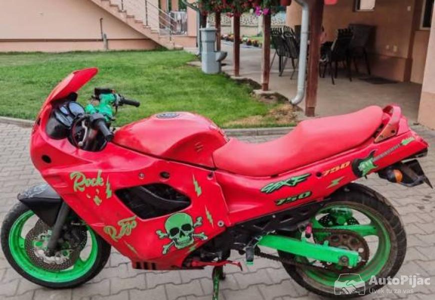 suzuki_gsxf_750_5_polovni_automobili_autopijac.rs