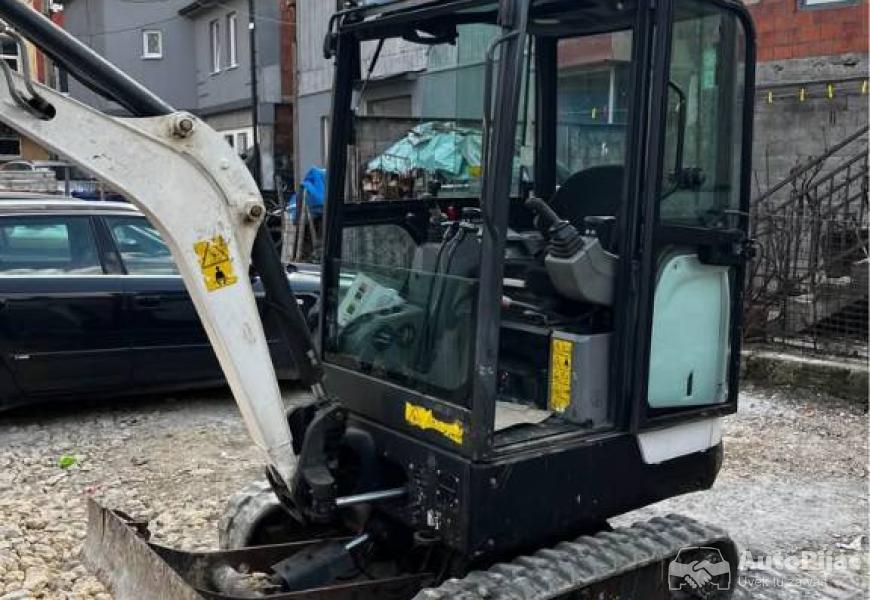 bobcat_e19_2_polovni_automobili_autopijac.rs