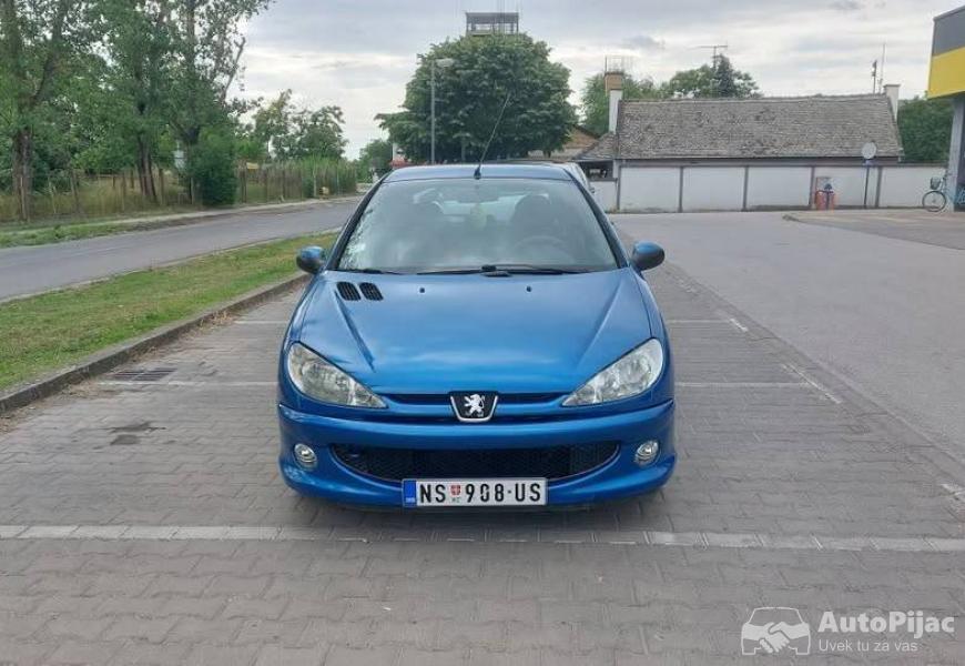 14_hdi2005godreg_do_5_meseca_2027godvlasnikuredno_6_polovni_automobili_autopijac.rs
