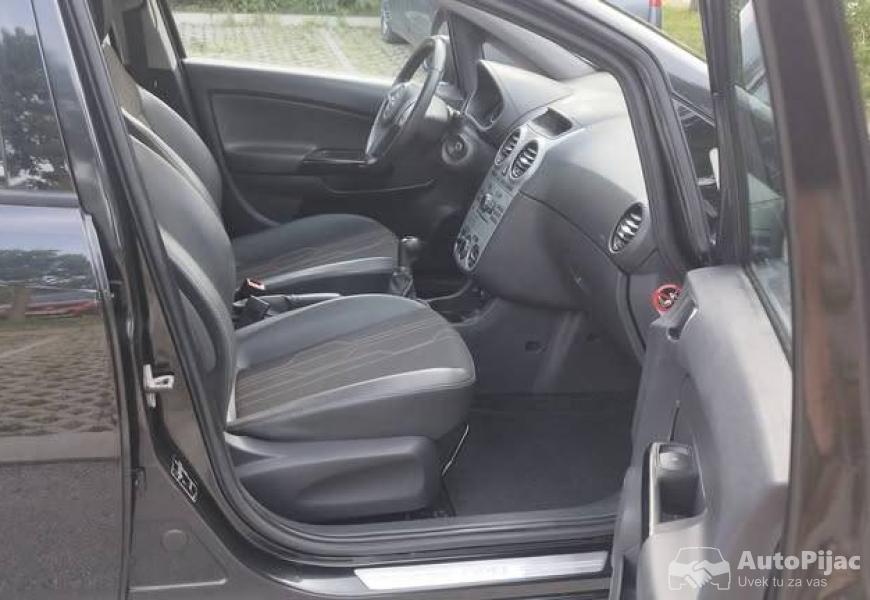prelepa_korsa_2013_12_benzin_209000km_servisna_na_10_polovni_automobili_autopijac.rs