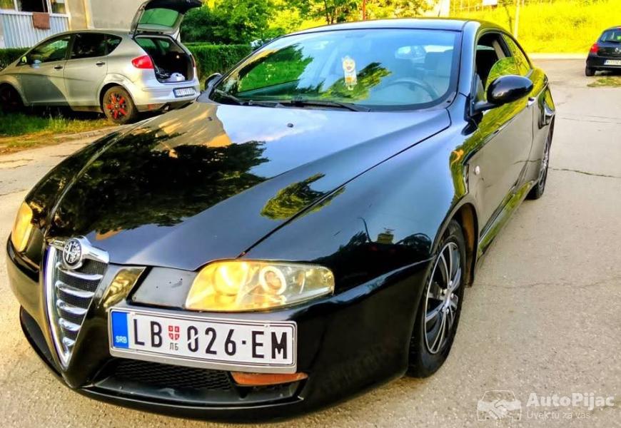 odlicna_reg112026g_19mjtd_6brz_tempmt_klima_2005g_11_polovni_automobili_autopijac.rs