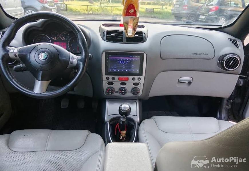 odlicna_reg112026g_19mjtd_6brz_tempmt_klima_2005g_14_polovni_automobili_autopijac.rs