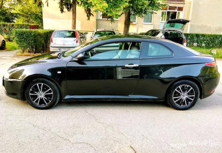 odlicna_reg112026g_19mjtd_6brz_tempmt_klima_2005g_9_polovni_automobili_autopijac.rs
