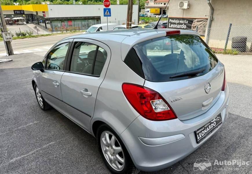 opel_corsa_d12_benzin2014god205000_km_2_polovni_automobili_autopijac.rs