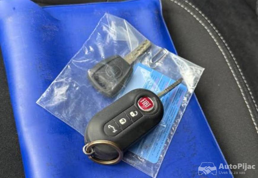 fiat_evo_2015_14_bmetan_fabrika_9_polovni_automobili_autopijac.rs