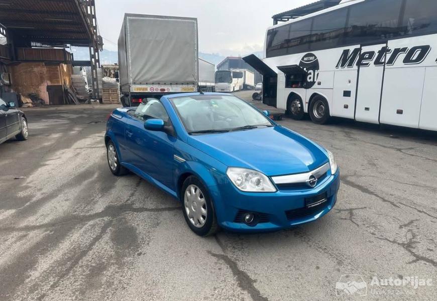 opel_tigra_kabrio_5_polovni_automobili_autopijac.rs