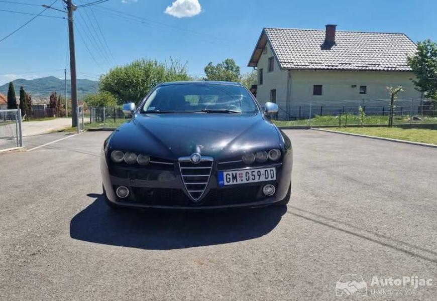 alfa_159_19jtdm_8_polovni_automobili_autopijac.rs
