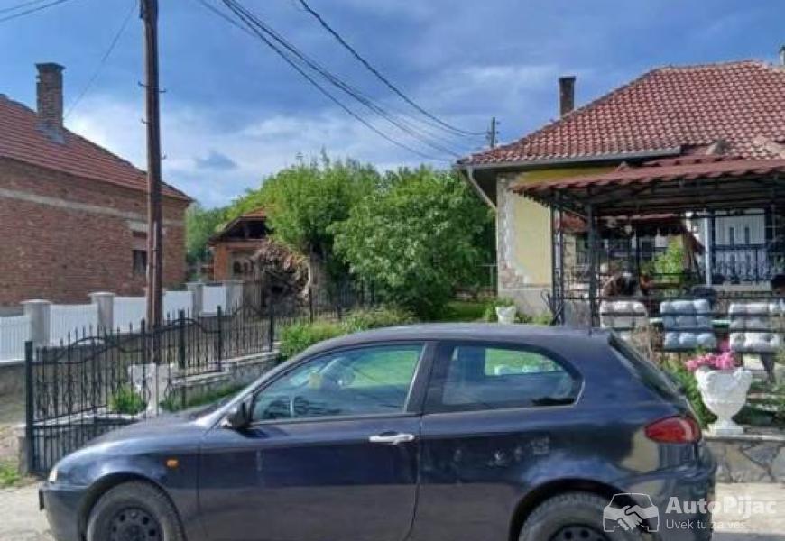 alfa_147_19jtd_3_polovni_automobili_autopijac.rs