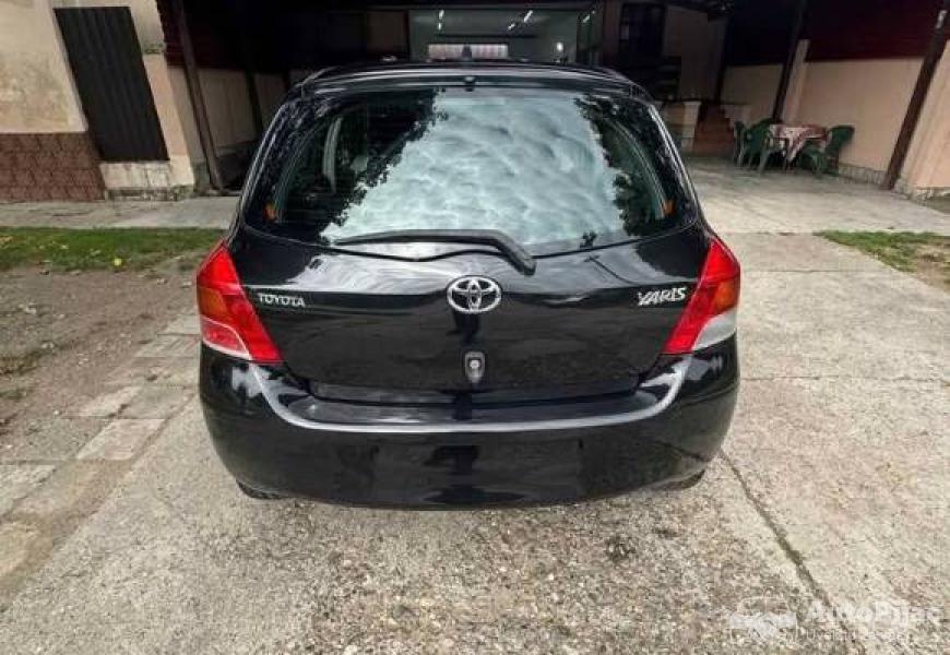 toyota_yaris_13_vvti_5_polovni_automobili_autopijac.rs