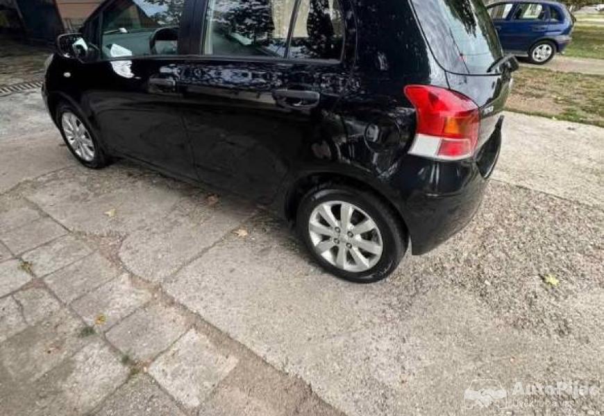 toyota_yaris_13_vvti_6_polovni_automobili_autopijac.rs