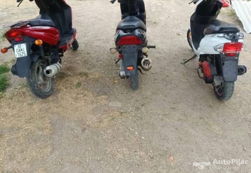 skuteri_2_polovni_automobili_autopijac.rs