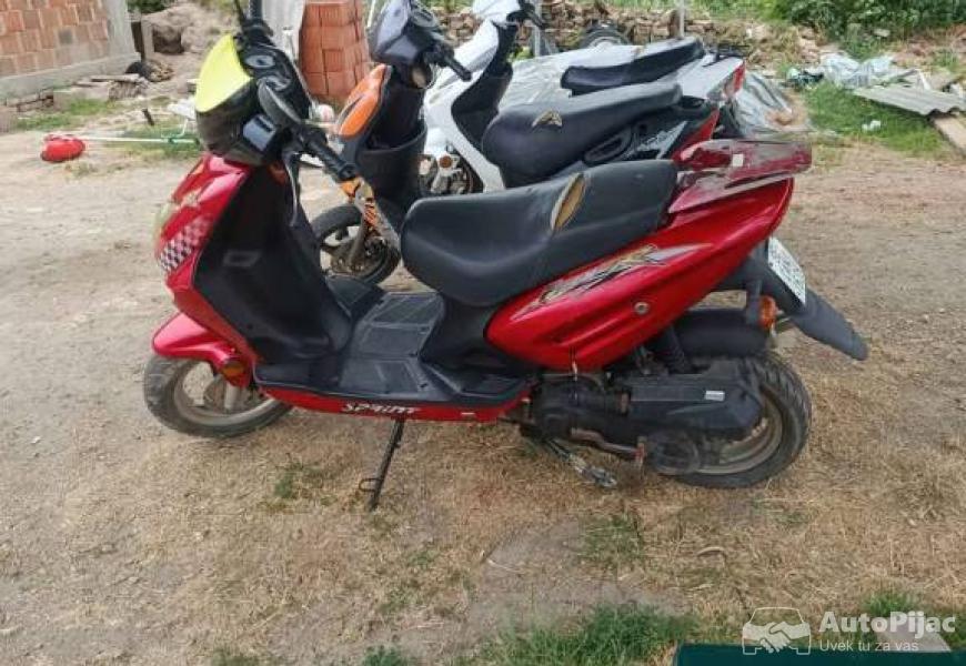 skuteri_4_polovni_automobili_autopijac.rs