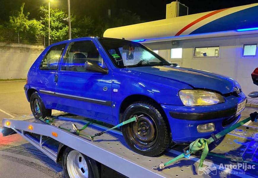 pezo_106_11_benzin_1_polovni_automobili_autopijac.rs