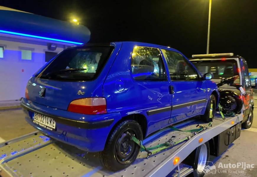pezo_106_11_benzin_3_polovni_automobili_autopijac.rs
