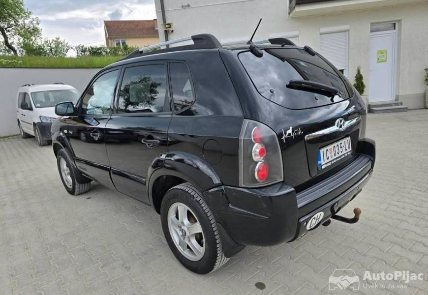 hundai_tukson_20crdi_2006g_4x4pogon_dobro_stanje_g_4_polovni_automobili_autopijac.rs