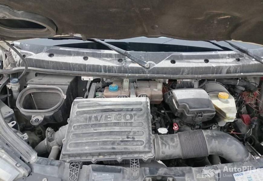 prodajem_kamioncic_70c14_13_polovni_automobili_autopijac.rs