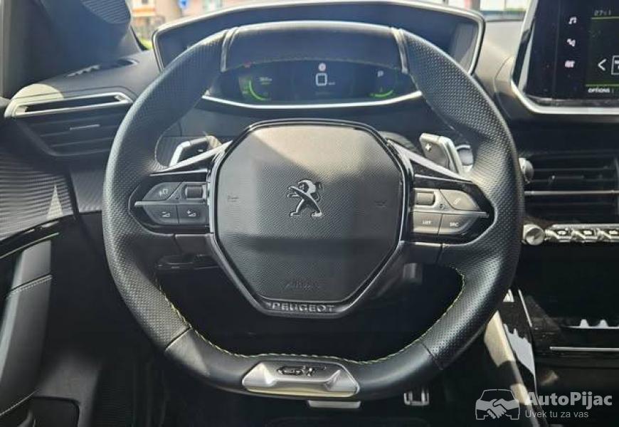 2023_peugeot_208_gt_130_eat8_full_gt_2023_kamera_l_10_polovni_automobili_autopijac.rs