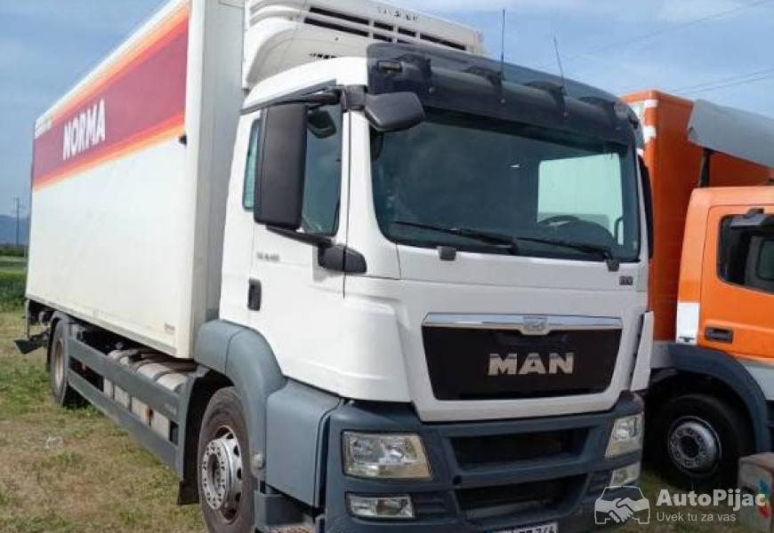 prodajem_kamione_sa_slike_11_polovni_automobili_autopijac.rs