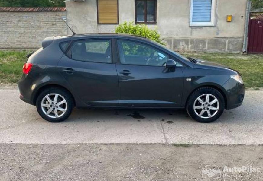 seat_ibiza_12_dizel_2010_g_tel_8_polovni_automobili_autopijac.rs
