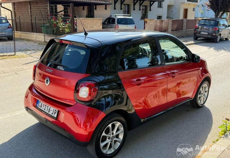 smart_forfour_4_polovni_automobili_autopijac.rs
