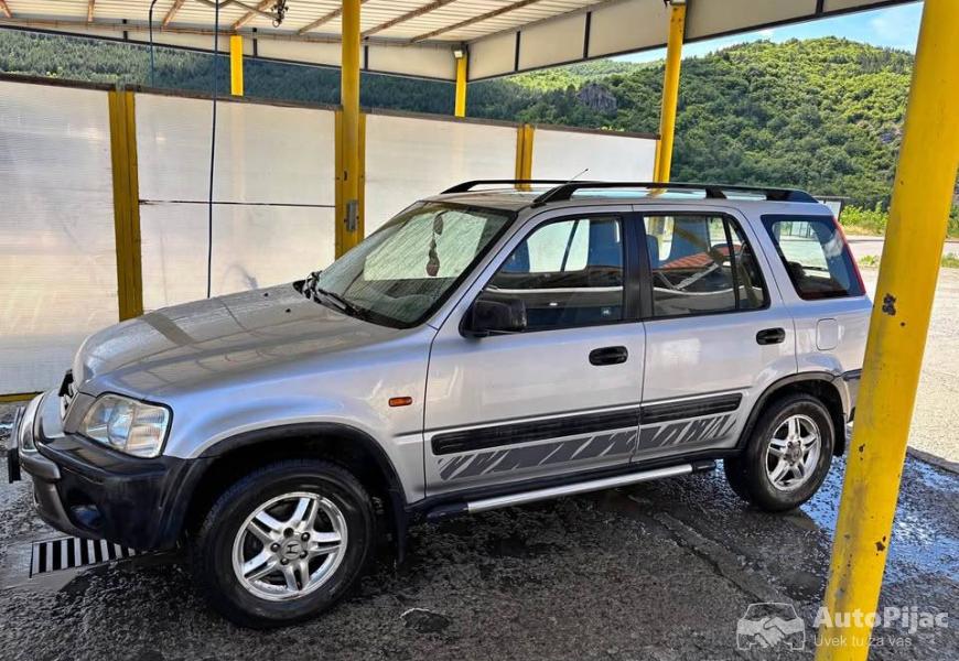 honda_crv_20_benzin_2001_god_1_polovni_automobili_autopijac.rs