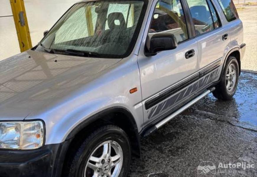 honda_crv_20_benzin_2001_god_2_polovni_automobili_autopijac.rs