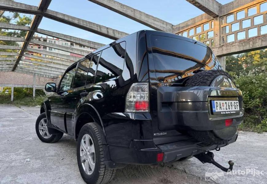mitsubishi_pajero_32_did_n1_2011g_registrovan_vlas_4_polovni_automobili_autopijac.rs