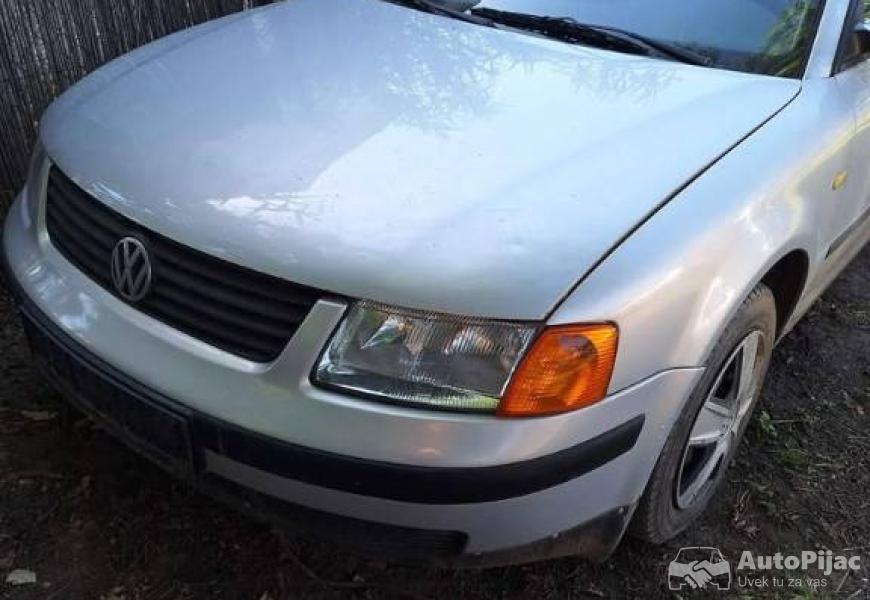 passat_b5_20_benz_delovi_3_polovni_automobili_autopijac.rs