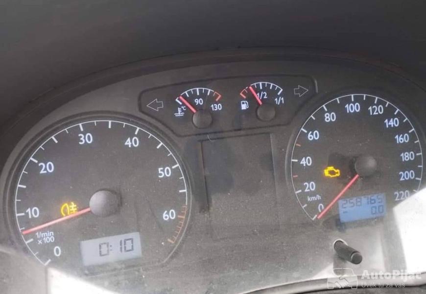 polo_14_benz_8_polovni_automobili_autopijac.rs