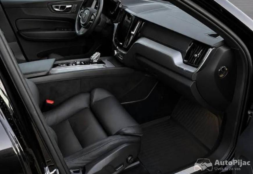 2020_volvo_xc60_b4_inscription_12_polovni_automobili_autopijac.rs