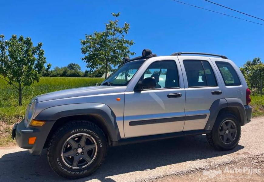 na_prodaju_jeep_cherokee_24_benzplin_reg_do_022027_4_polovni_automobili_autopijac.rs