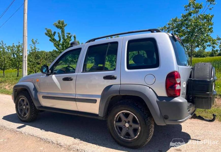 na_prodaju_jeep_cherokee_24_benzplin_reg_do_022027_6_polovni_automobili_autopijac.rs