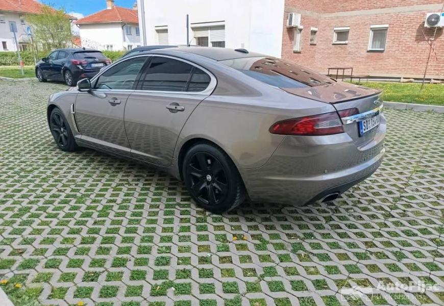 jaguar_xf_2_polovni_automobili_autopijac.rs