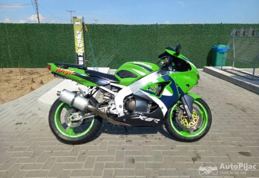 kawasaki_zx6r_1999_4_polovni_automobili_autopijac.rs