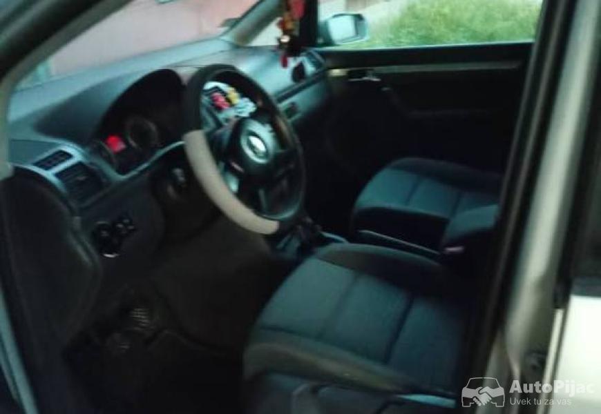 wv_toran_tdi_20_10_polovni_automobili_autopijac.rs