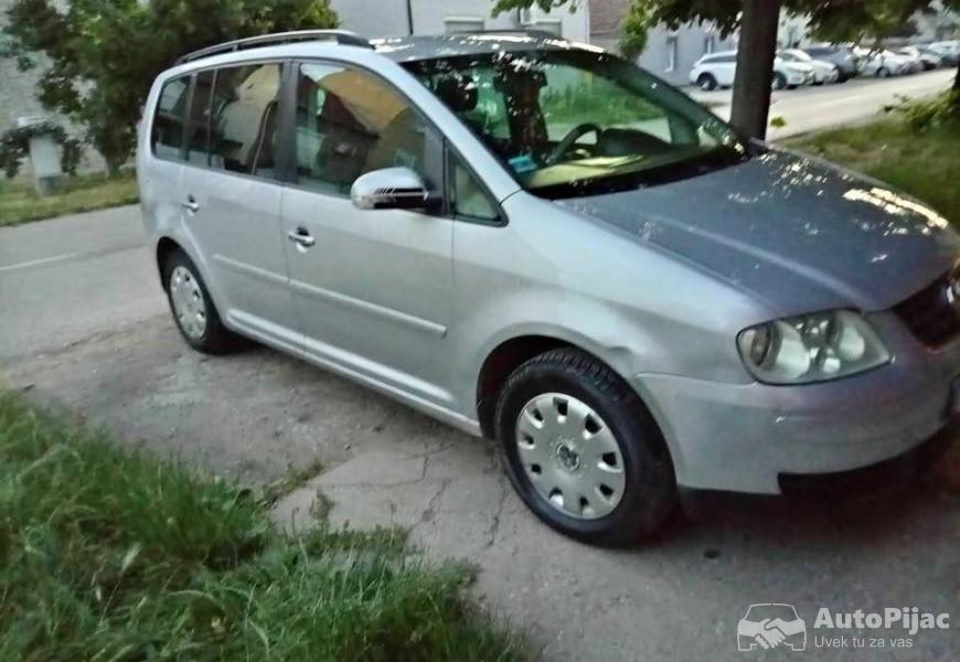 wv_toran_tdi_20_1_polovni_automobili_autopijac.rs